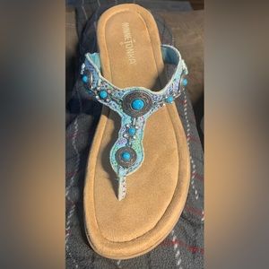 Minnetonka Womens Used Size 7 Sandal